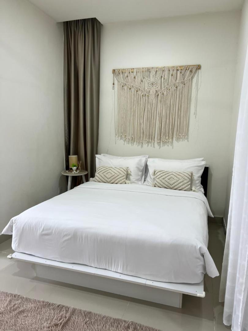 The Seashore House, The Shore Homestay